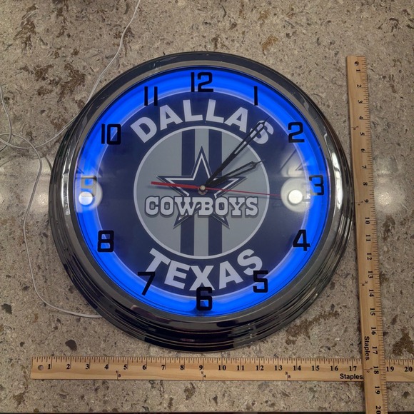 17' Dallas Cowboys Neon Light Up Clock NFL Football Fan Decor TESTED - Picture 2 of 8